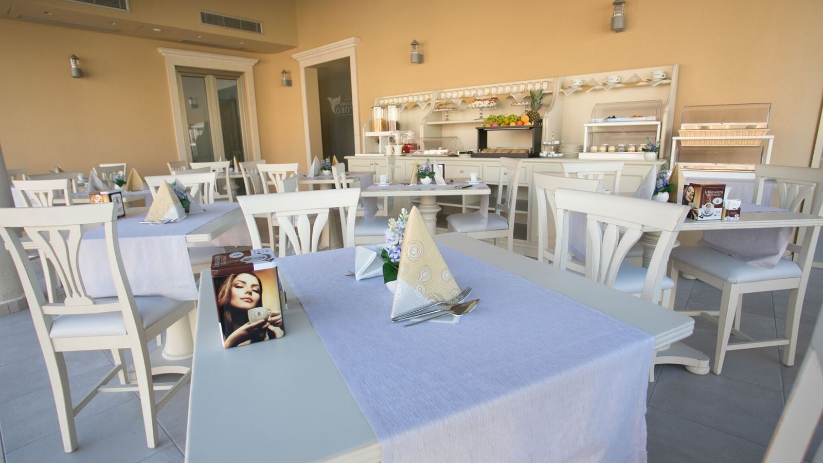 restaurants-restaurant