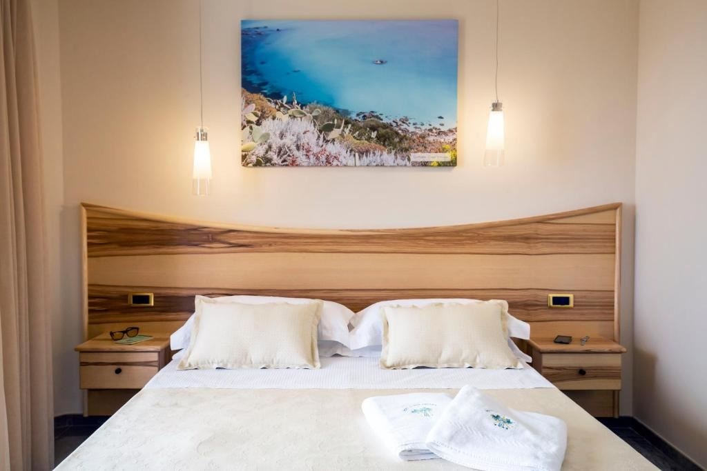 rooms-deluxe-room