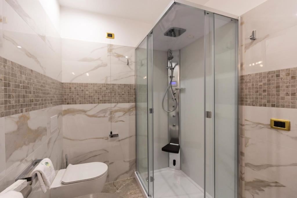 rooms-deluxe-room