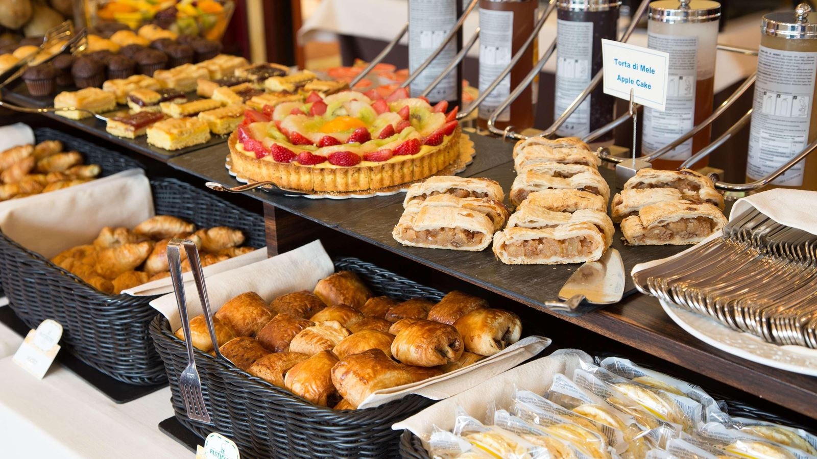 restaurants-restaurants