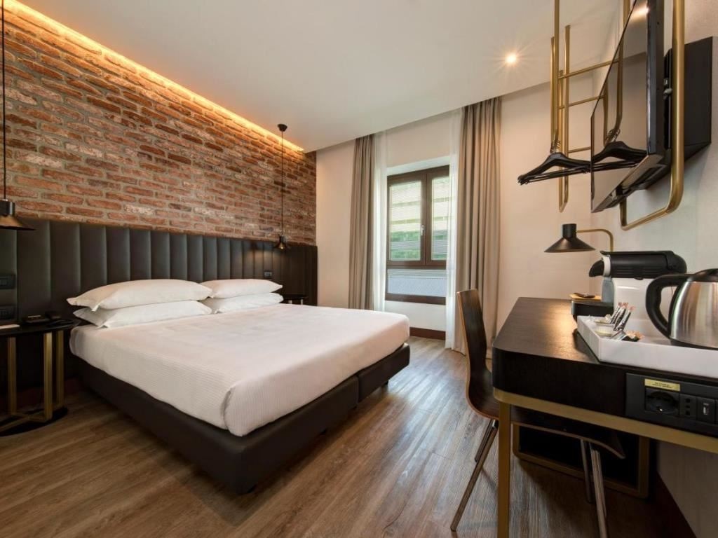 rooms-classic-queen-bed