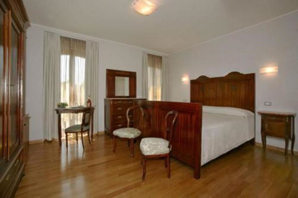 rooms-double-room-side-sea-view