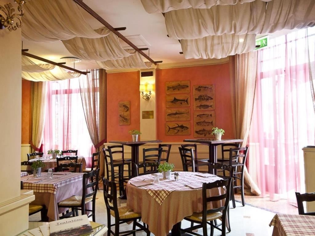 restaurants-restaurant