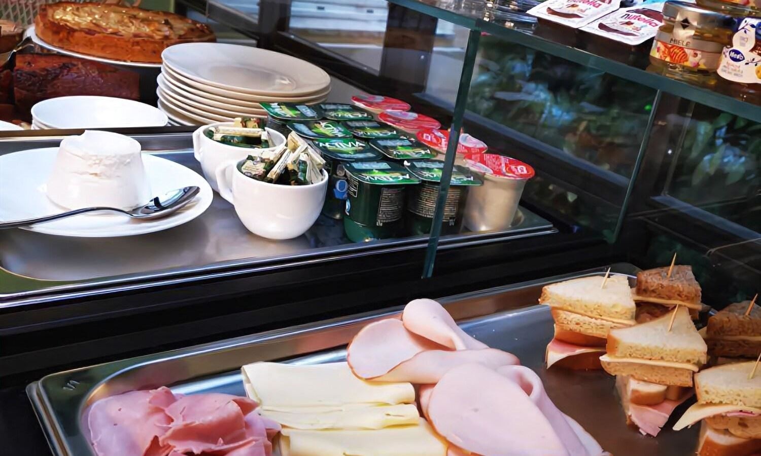 restaurants-restaurants