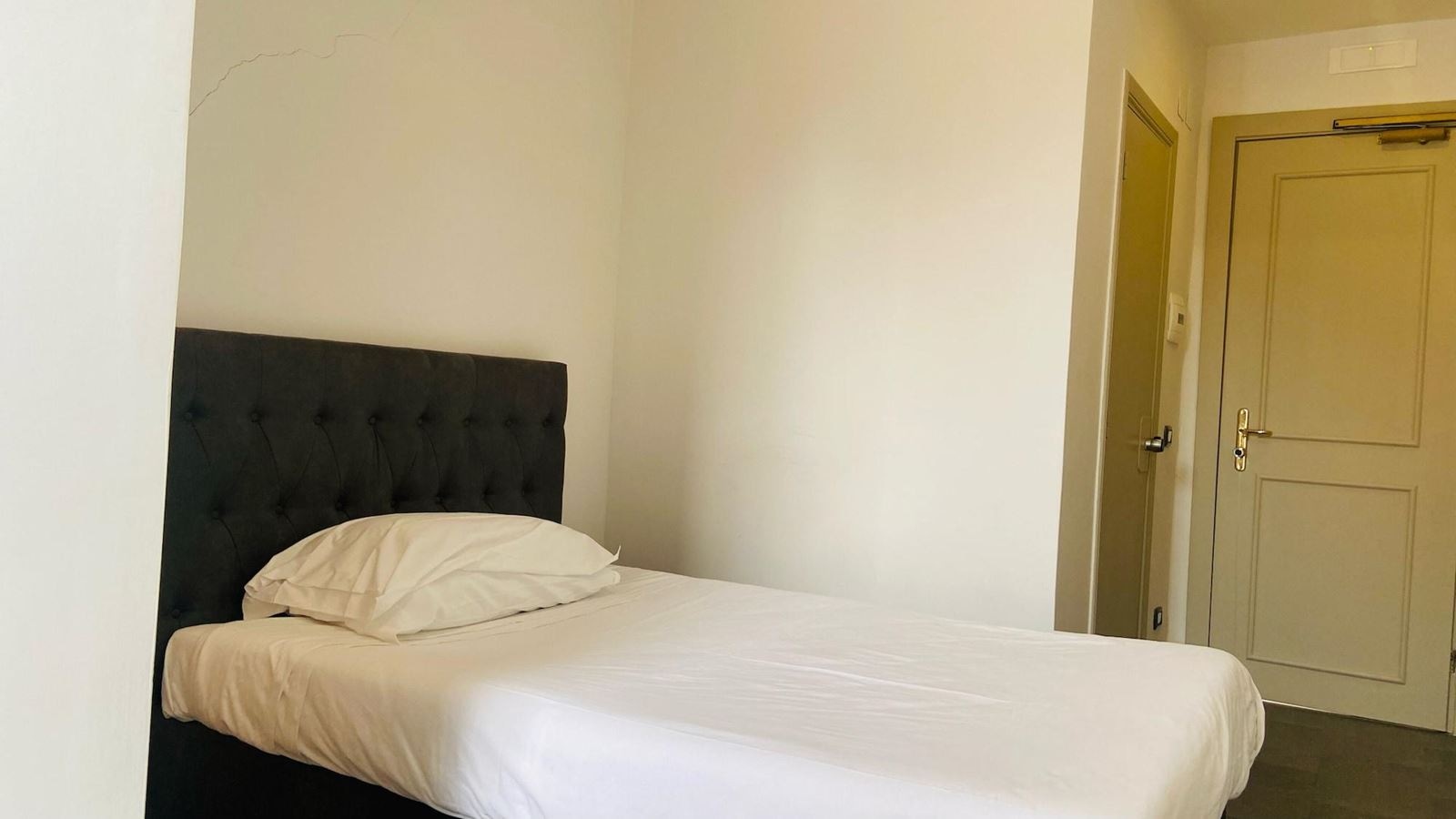 rooms-double-single-use-superior