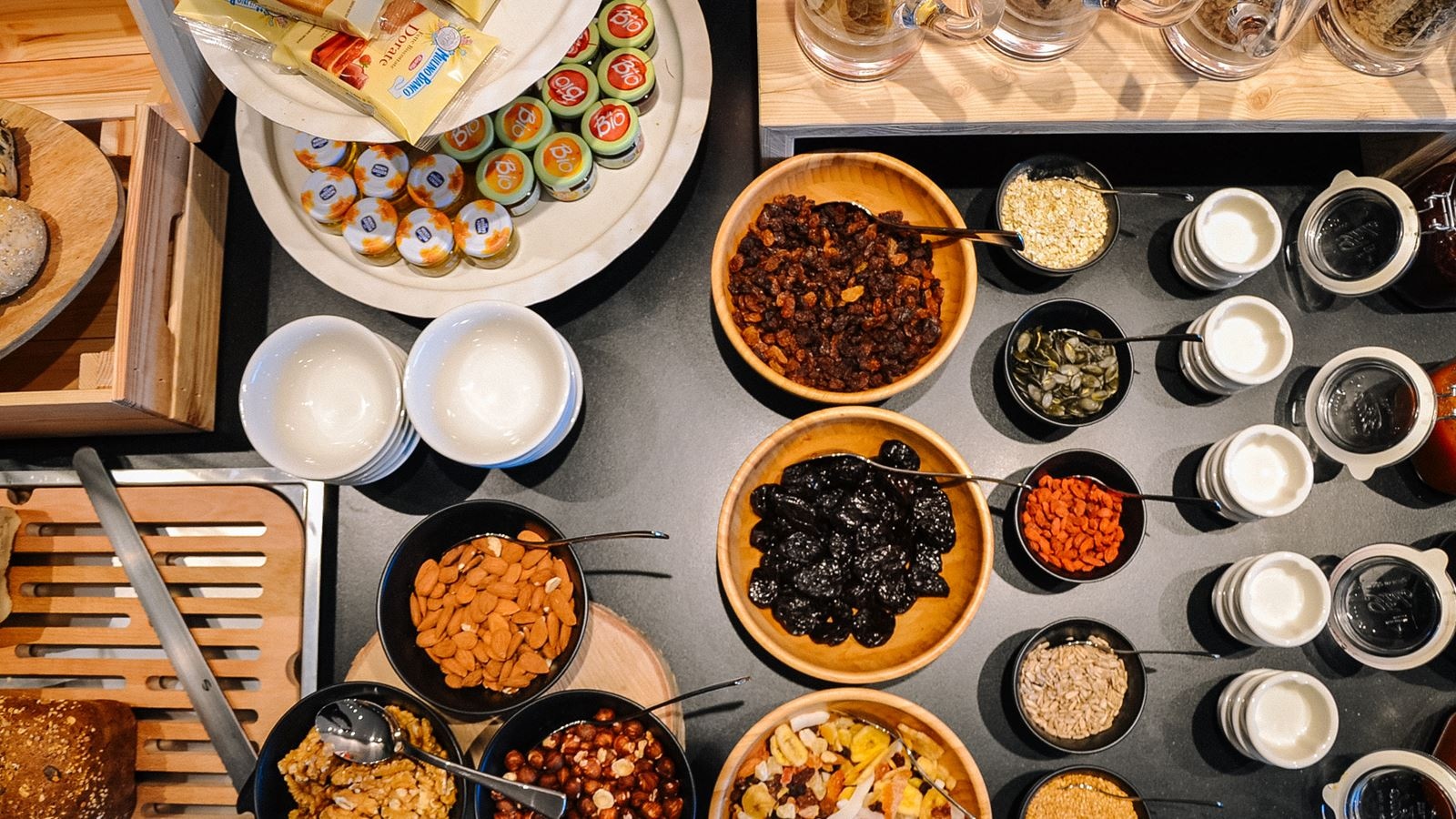 restaurants-restaurants