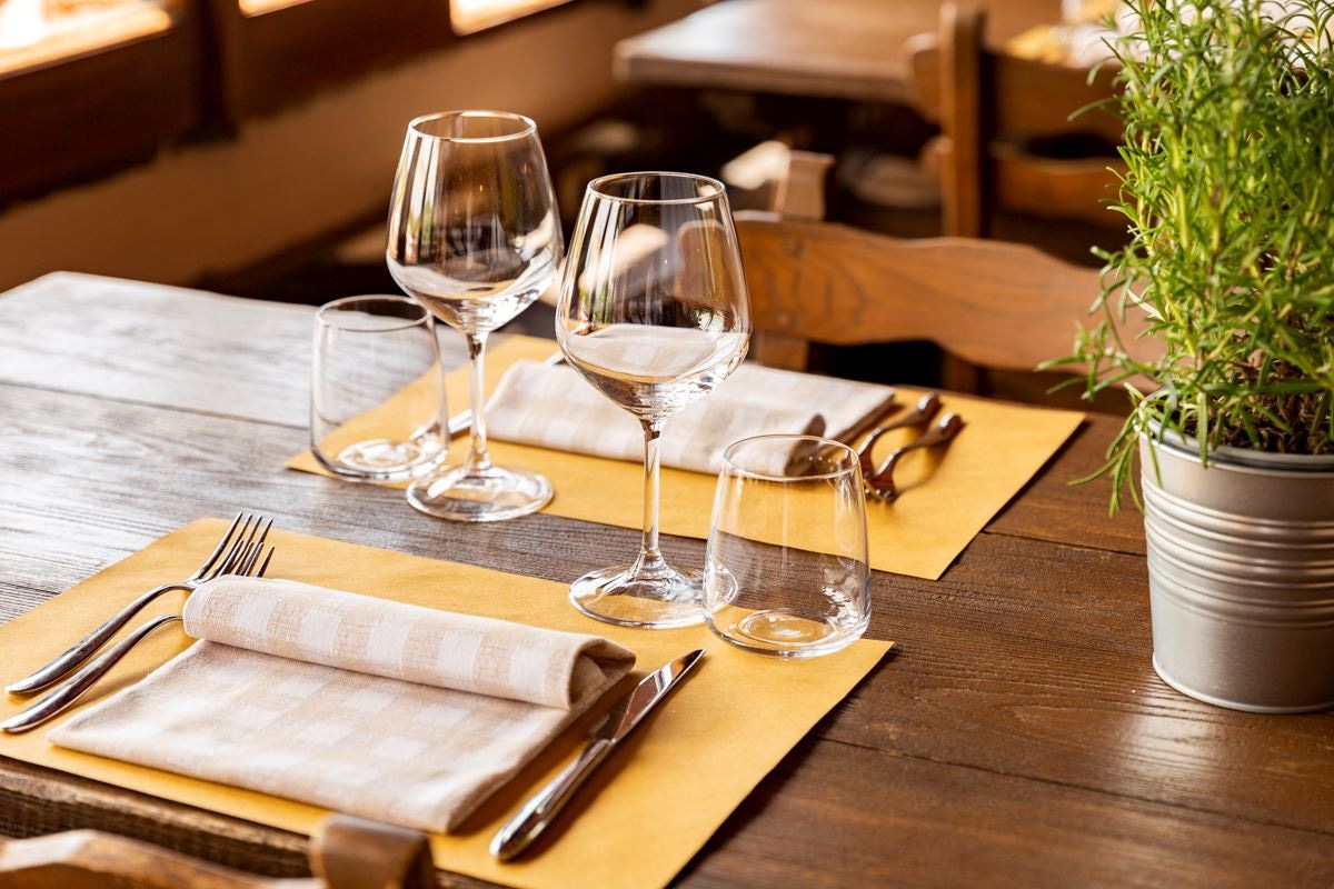 restaurants-restaurants