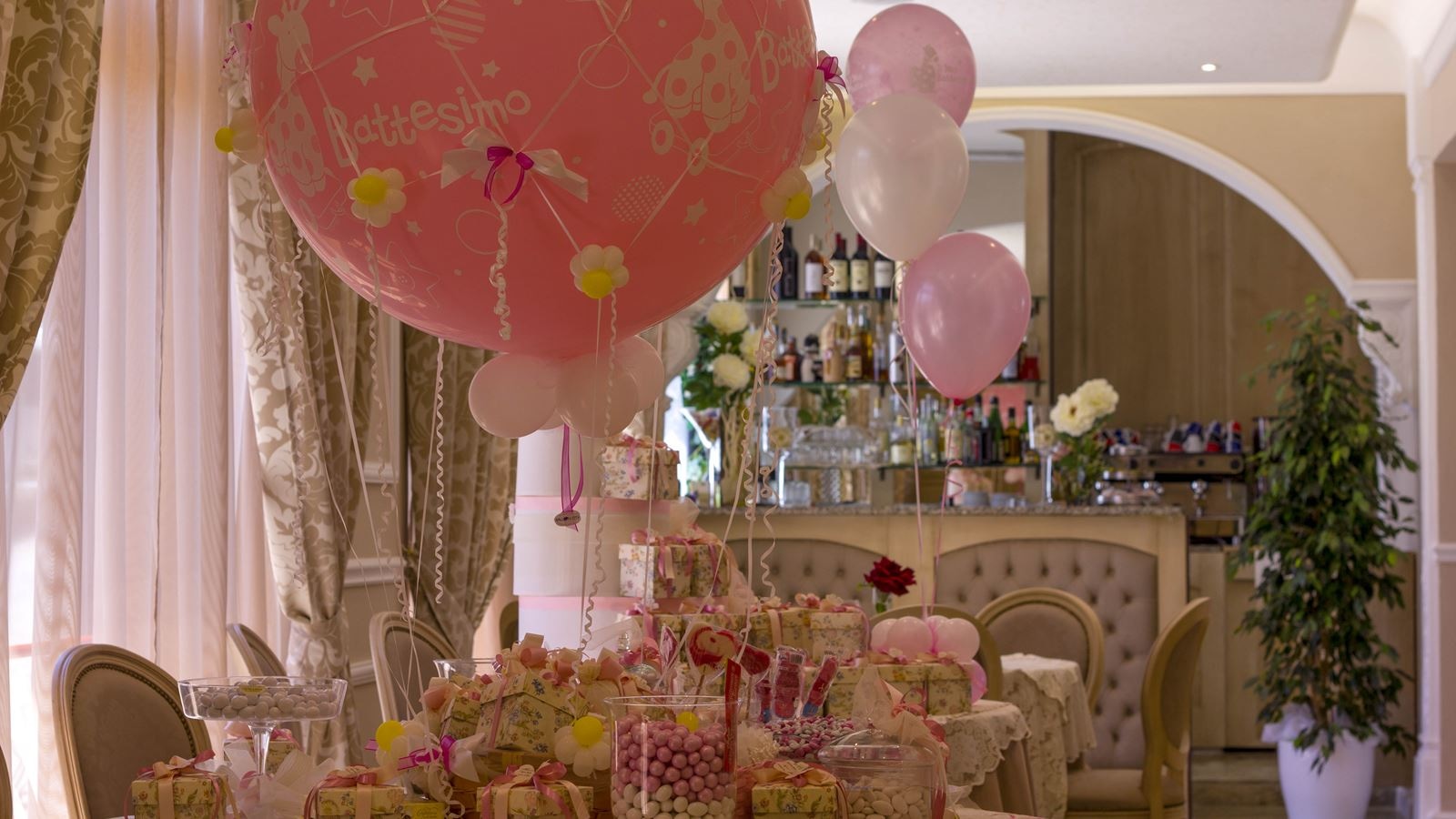 restaurants-restaurants