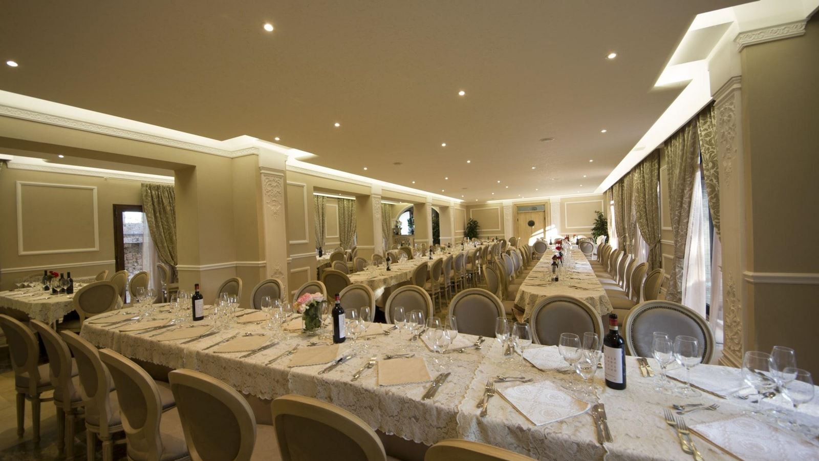 restaurants-restaurants