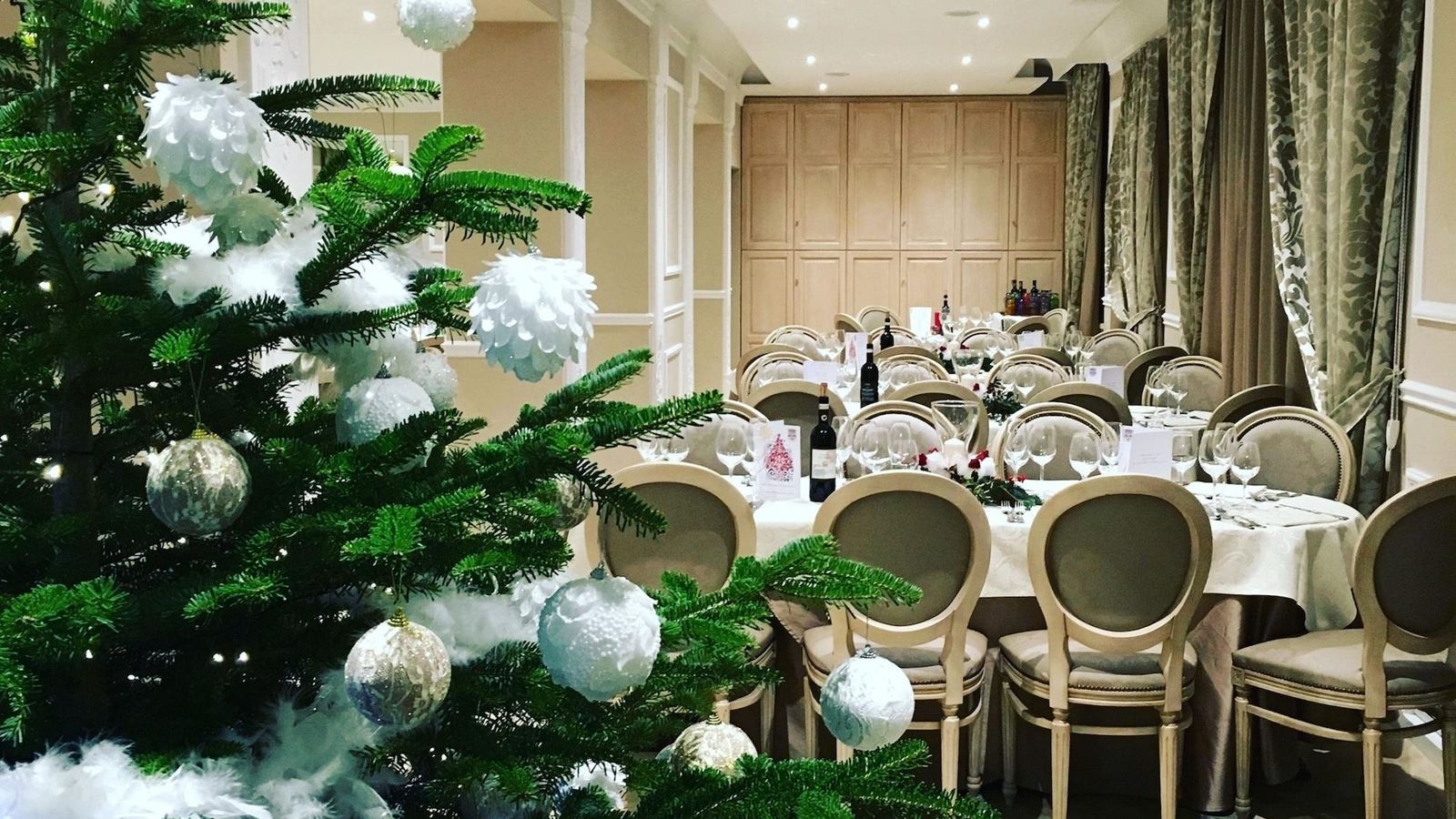 restaurants-restaurants