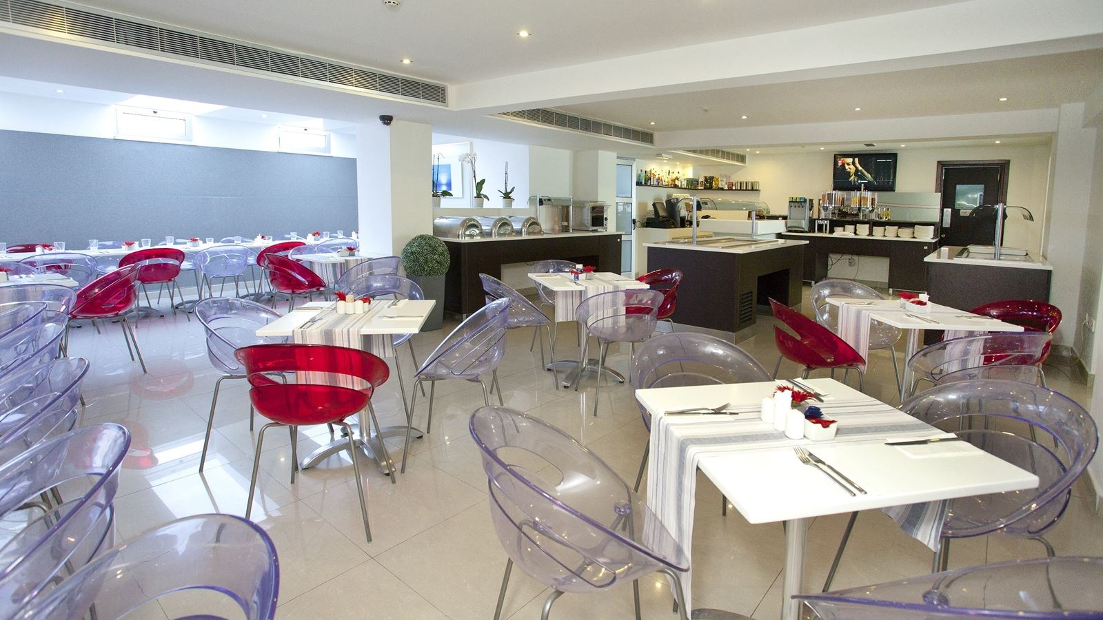 restaurants-restaurant