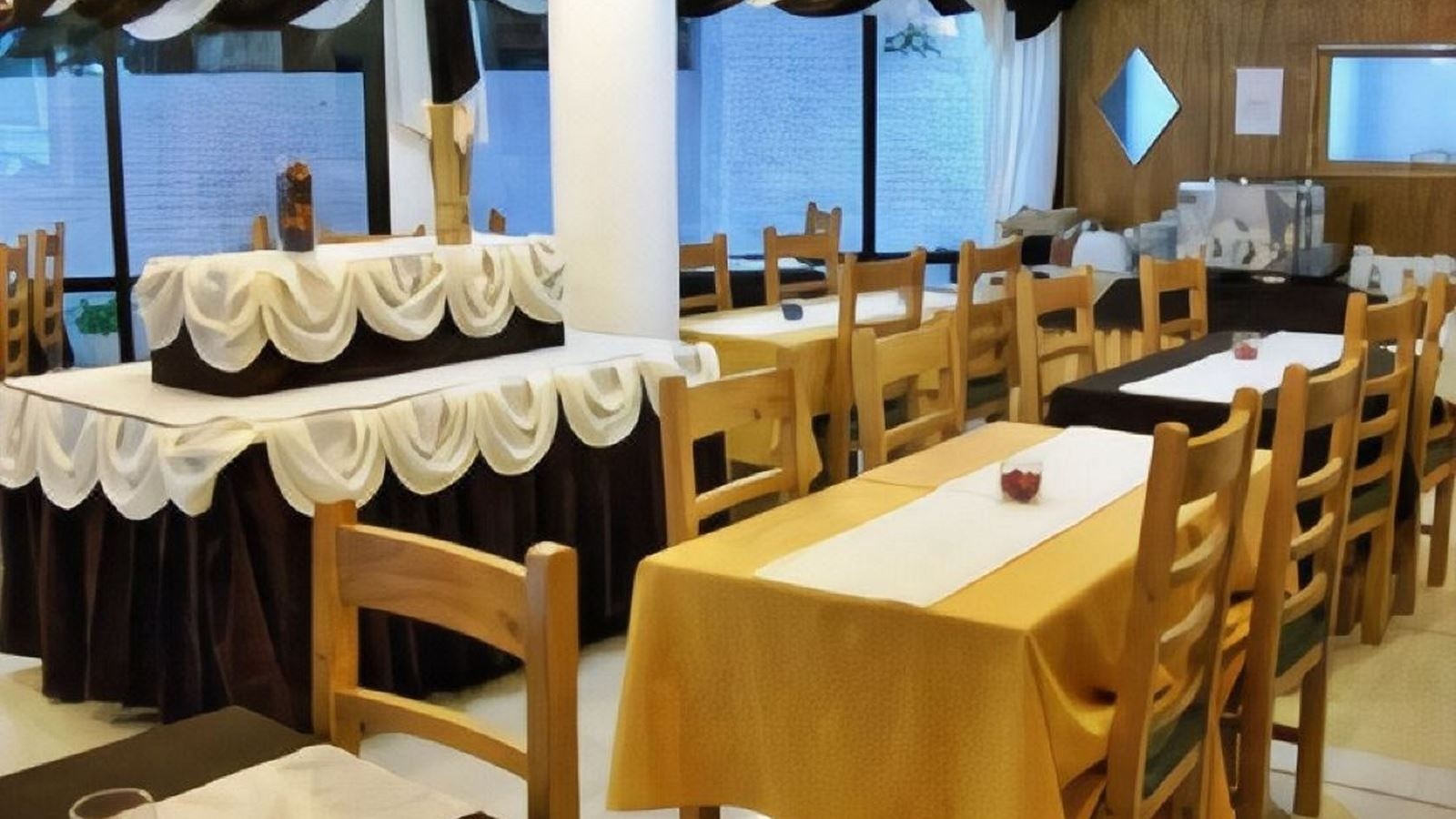 restaurants-main-restaurant