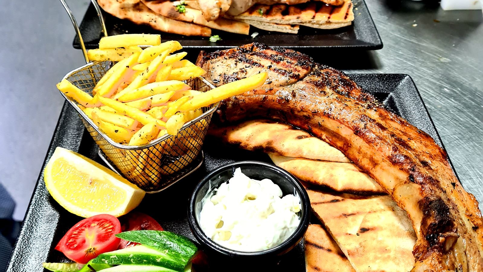 restaurants-restaurants