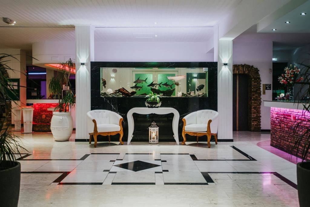 general-main-building