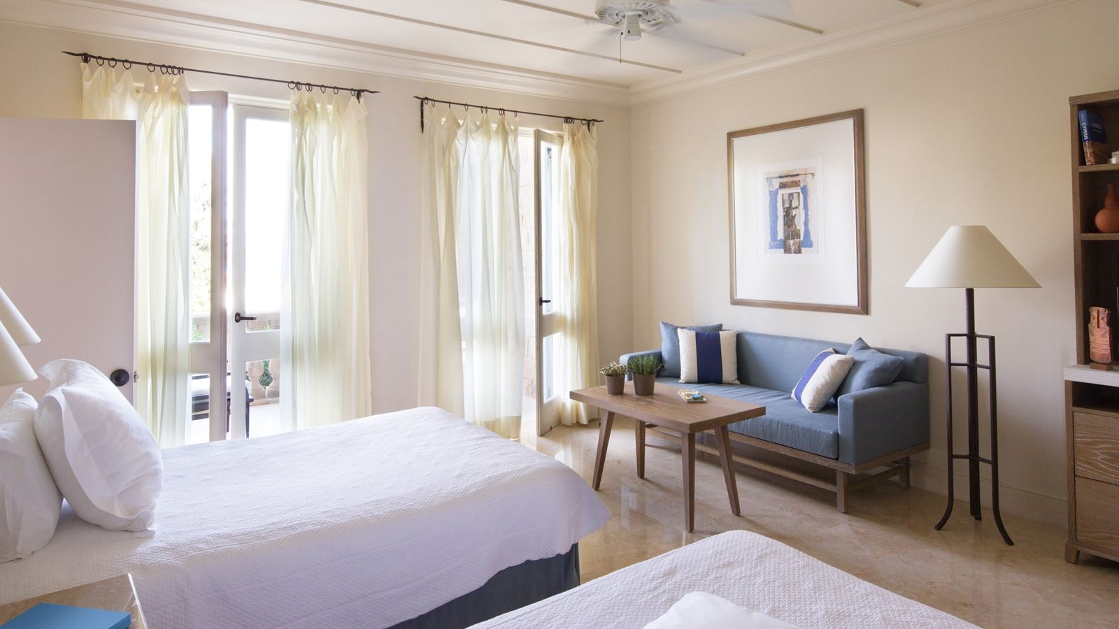 rooms-2-connecting-rooms--studio-suite-gardenseaview--balcony