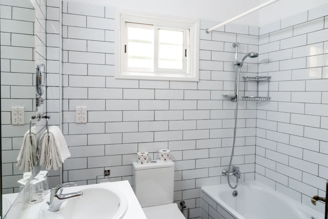 rooms-superior-apartment-lateralseaview-balcony-or-terrace