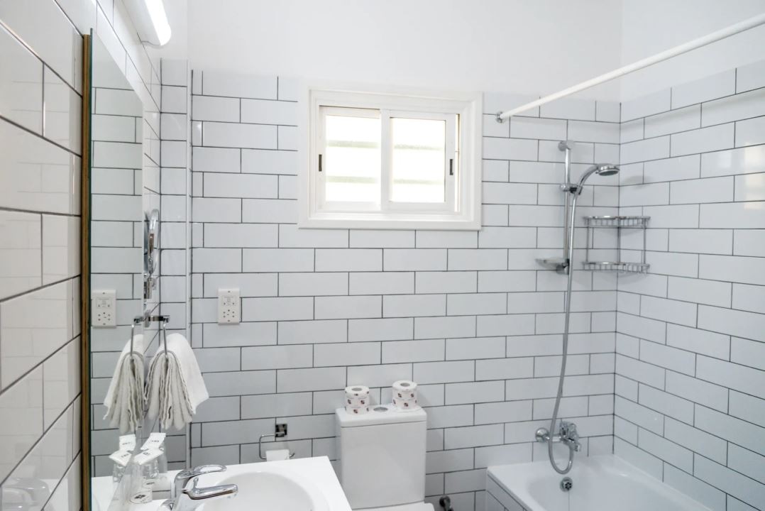 rooms-superior-studio-lateralseaview-balcony-or-terrace