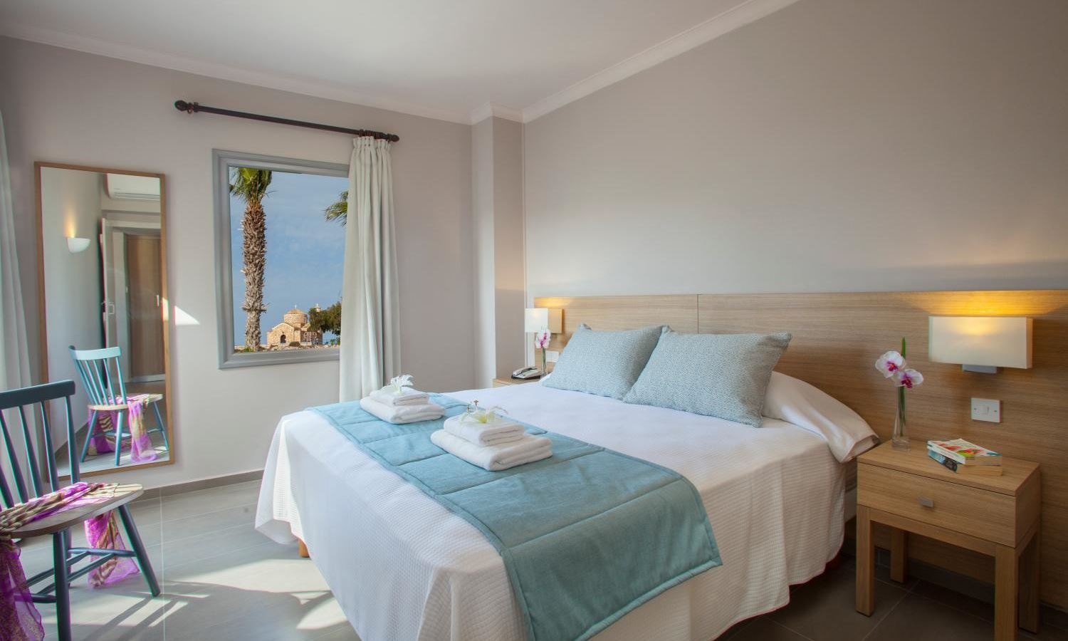 rooms-1-bedroom-suite-privatepoolterrace