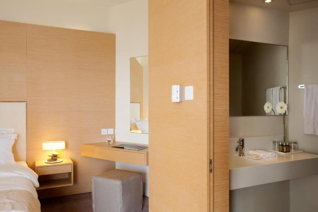 rooms-single-standard-room