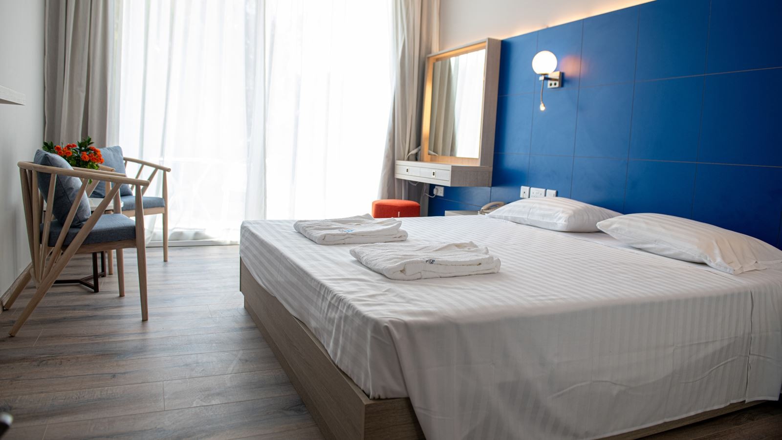 rooms-standard-room-balcony-or-terrace