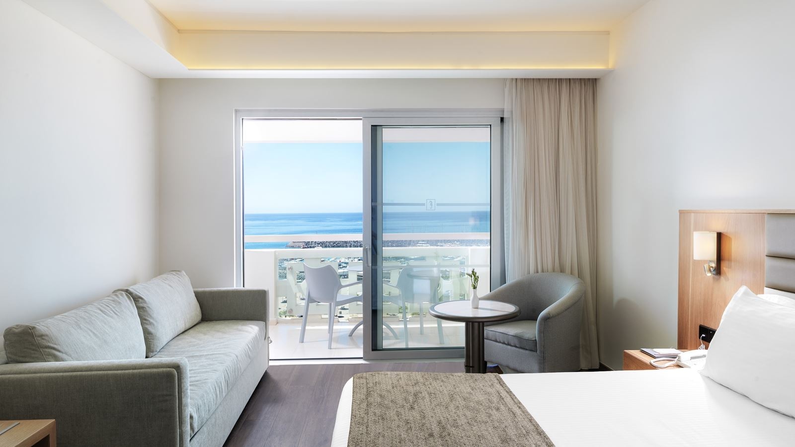 rooms-twin-standard-room-sea-view
