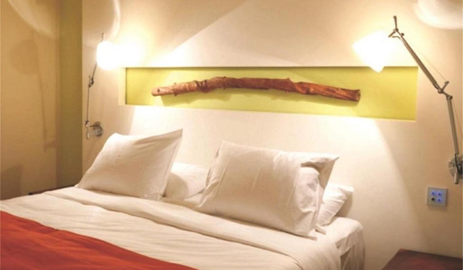 rooms-standard-room-seaview-balcony-or-terrace