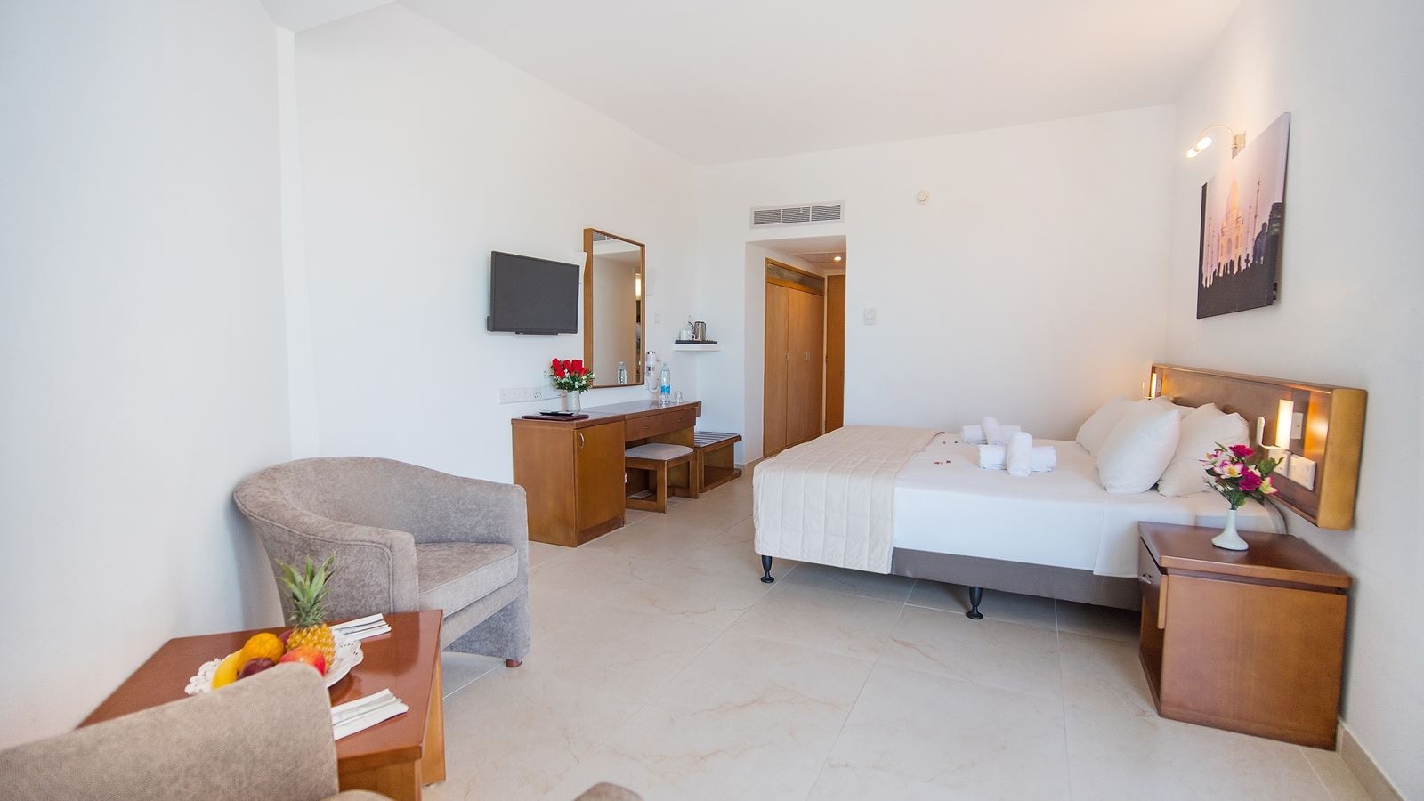 rooms-standard-double-side-seaview