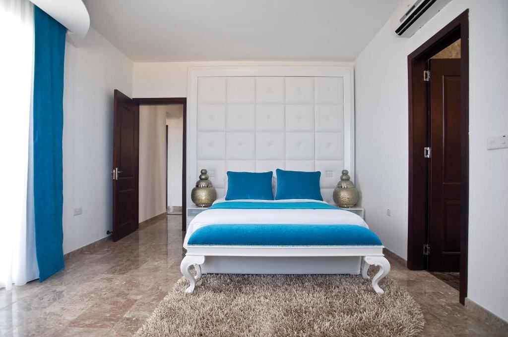 rooms-3-bedroom-standard-villa-privatepoolterrace