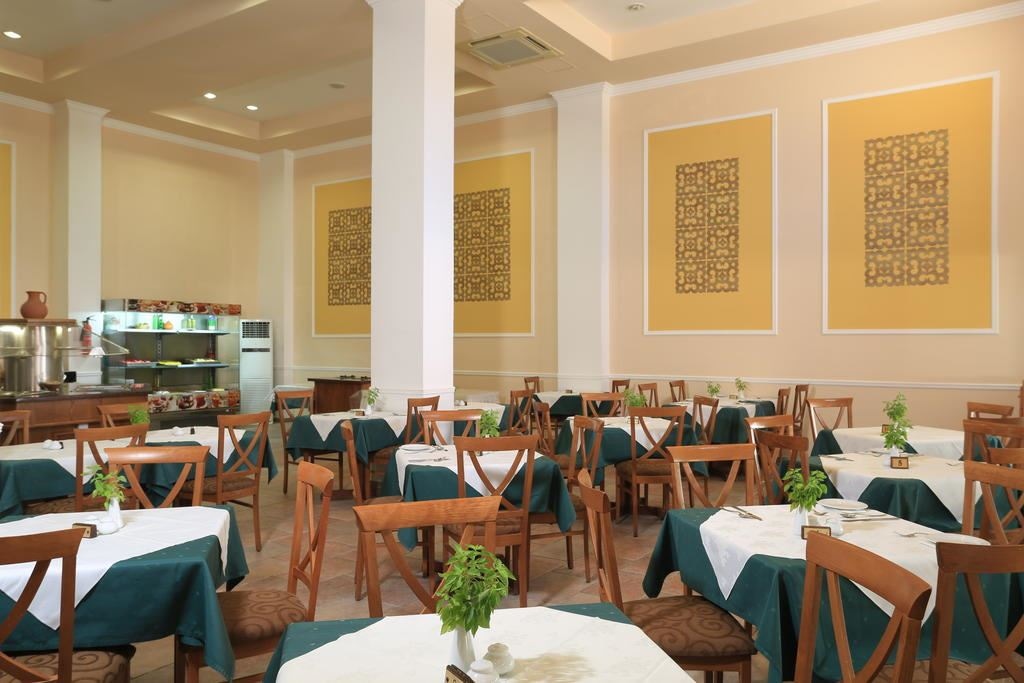 restaurants-arcadia-restaurant