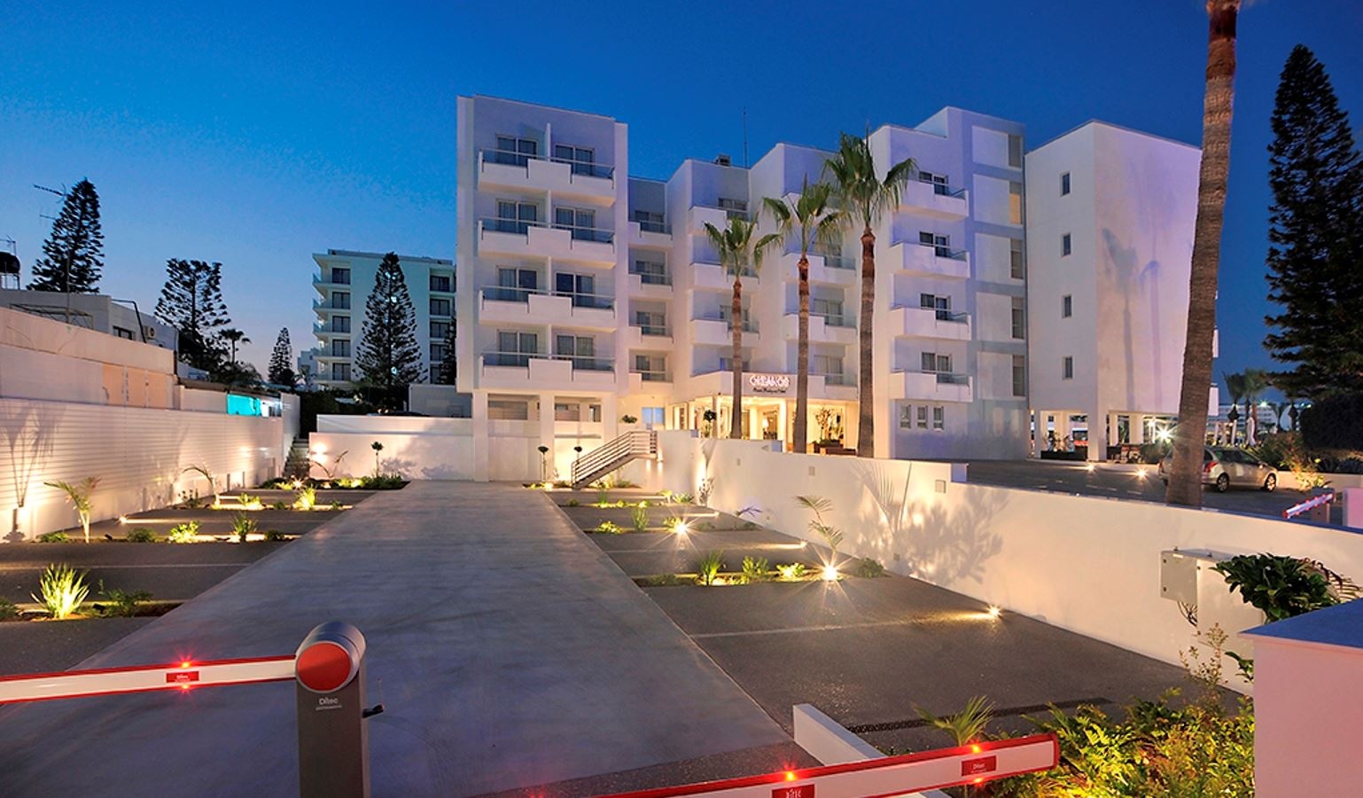 general-main-building