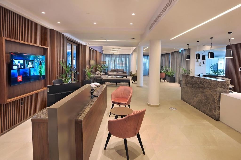 general-main-building