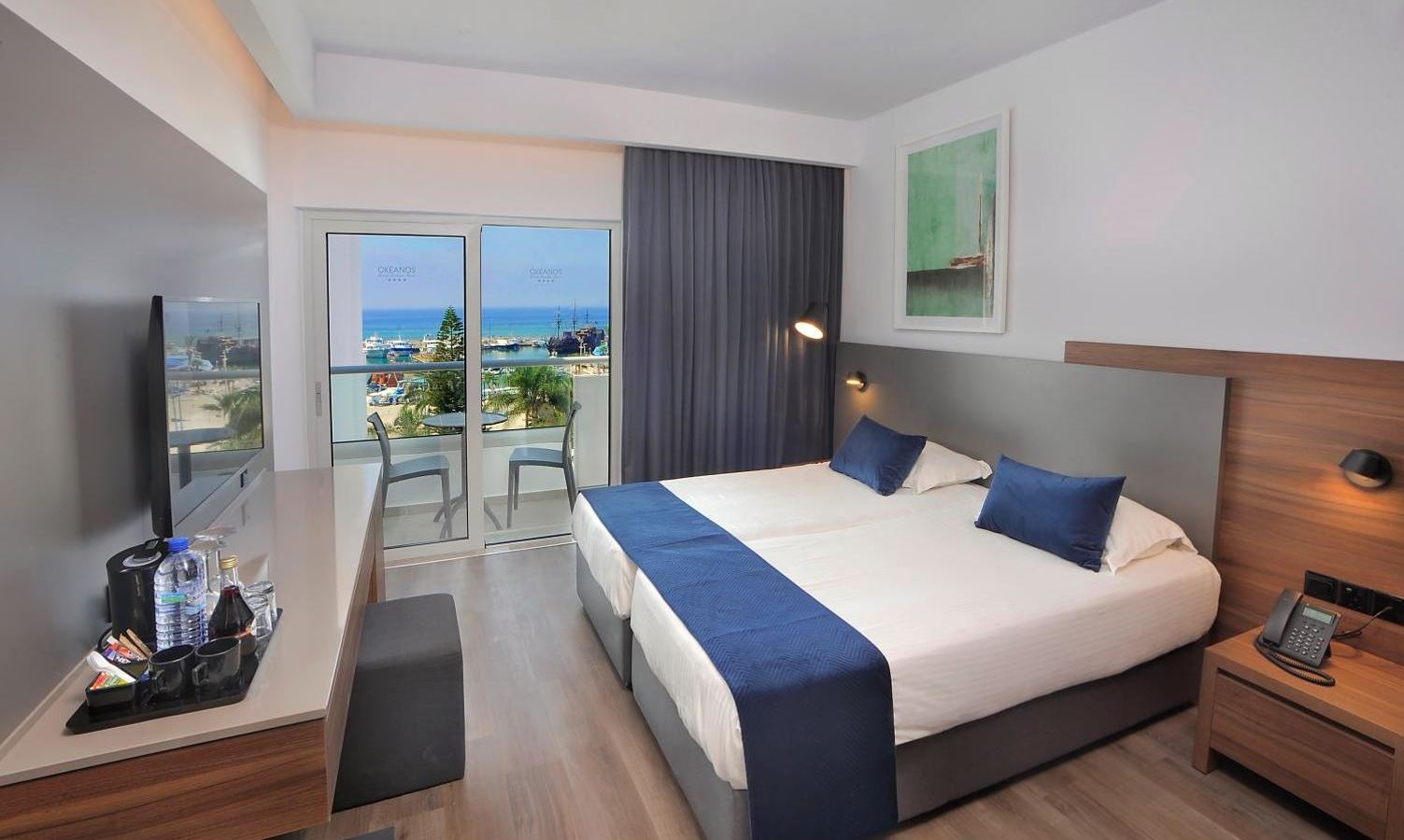 rooms-room-superior-seaview