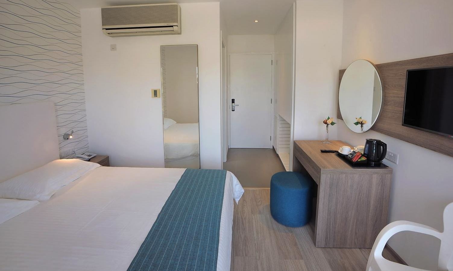 rooms-room-superior-single-mountainview