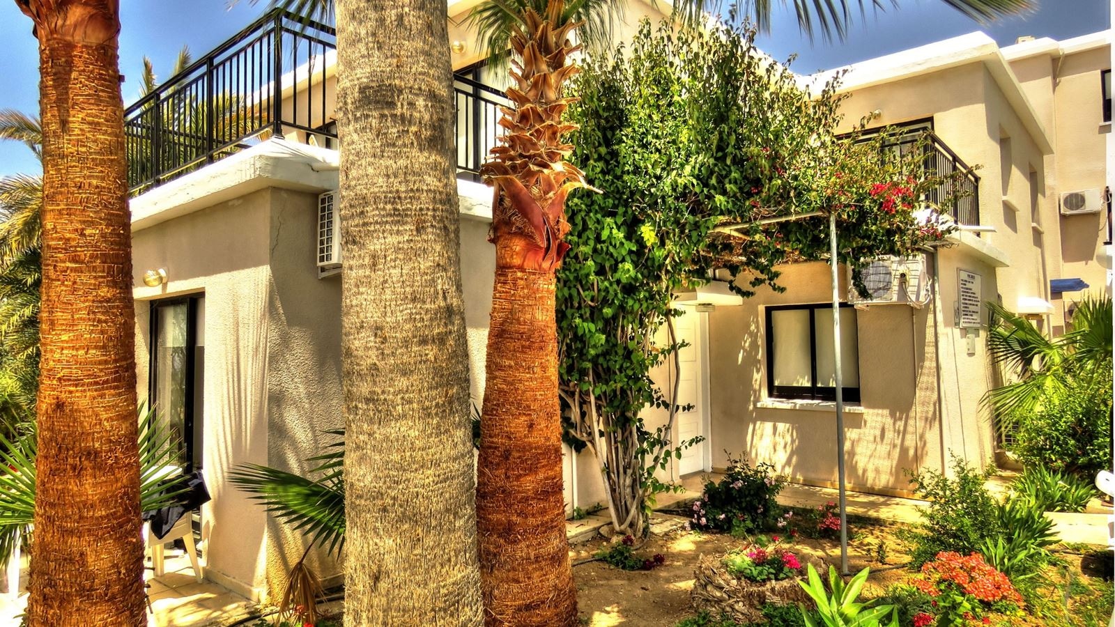 general-main-building