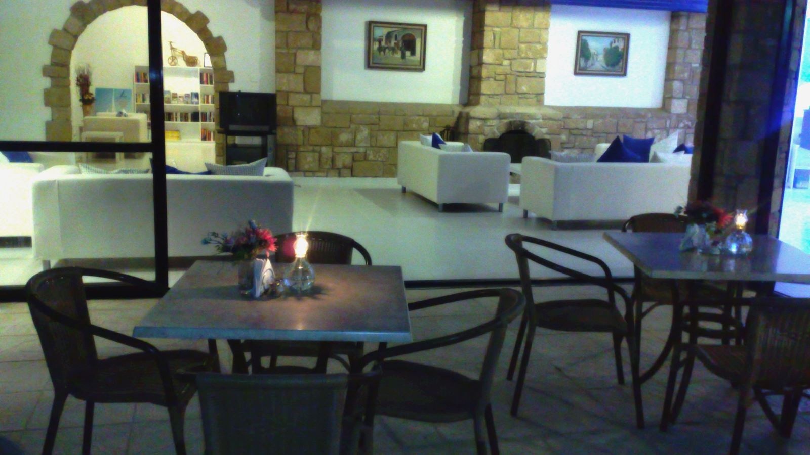 restaurants-barsnack-bar