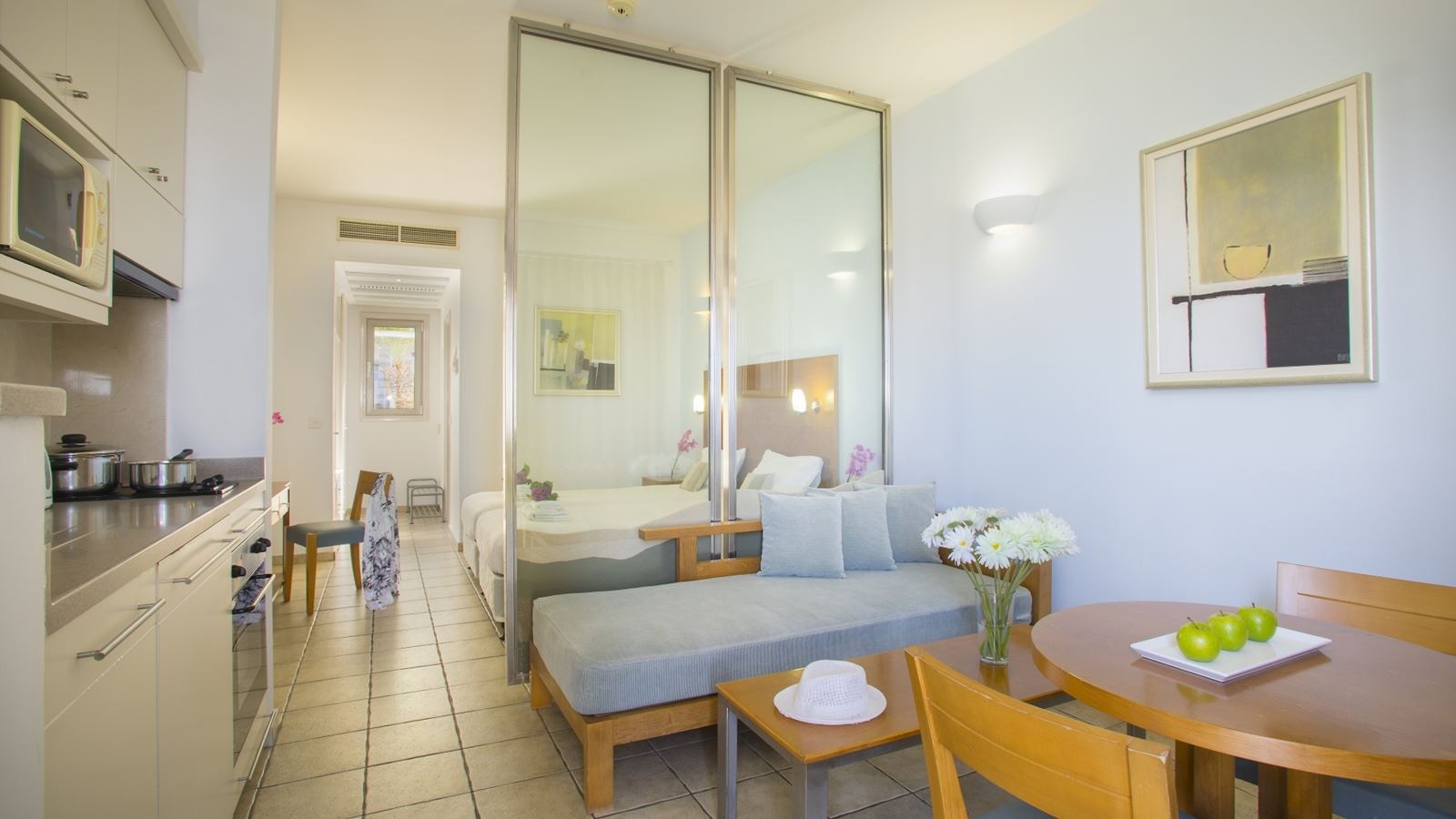 rooms-standard-studio-seaview-balcony-or-terrace