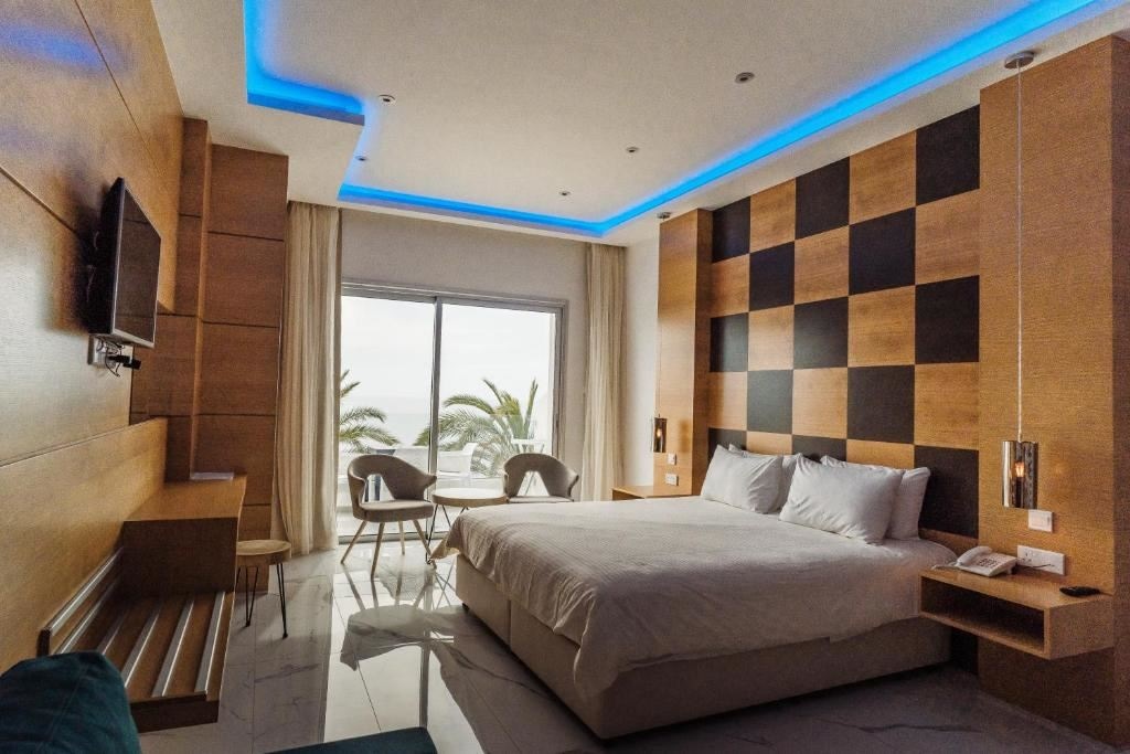 rooms-juniorsuite-seaview