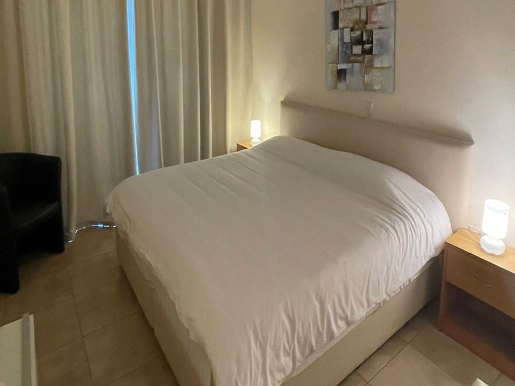 rooms-1-bedroom-standard-apartment-gardenview-balcony-or-terrace