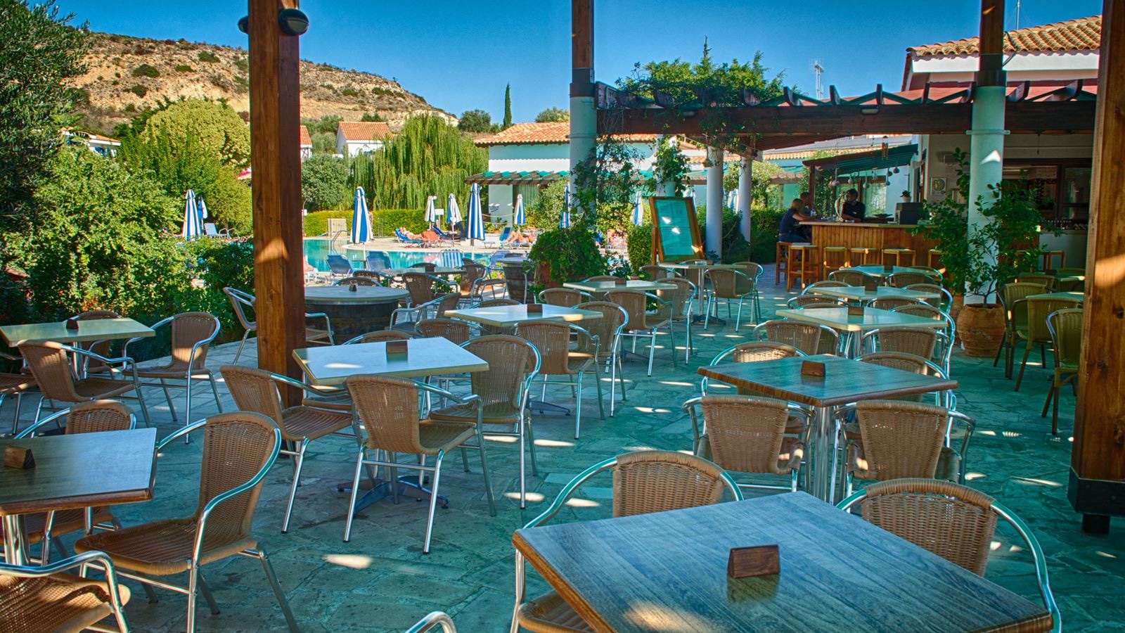 restaurants-restaurants