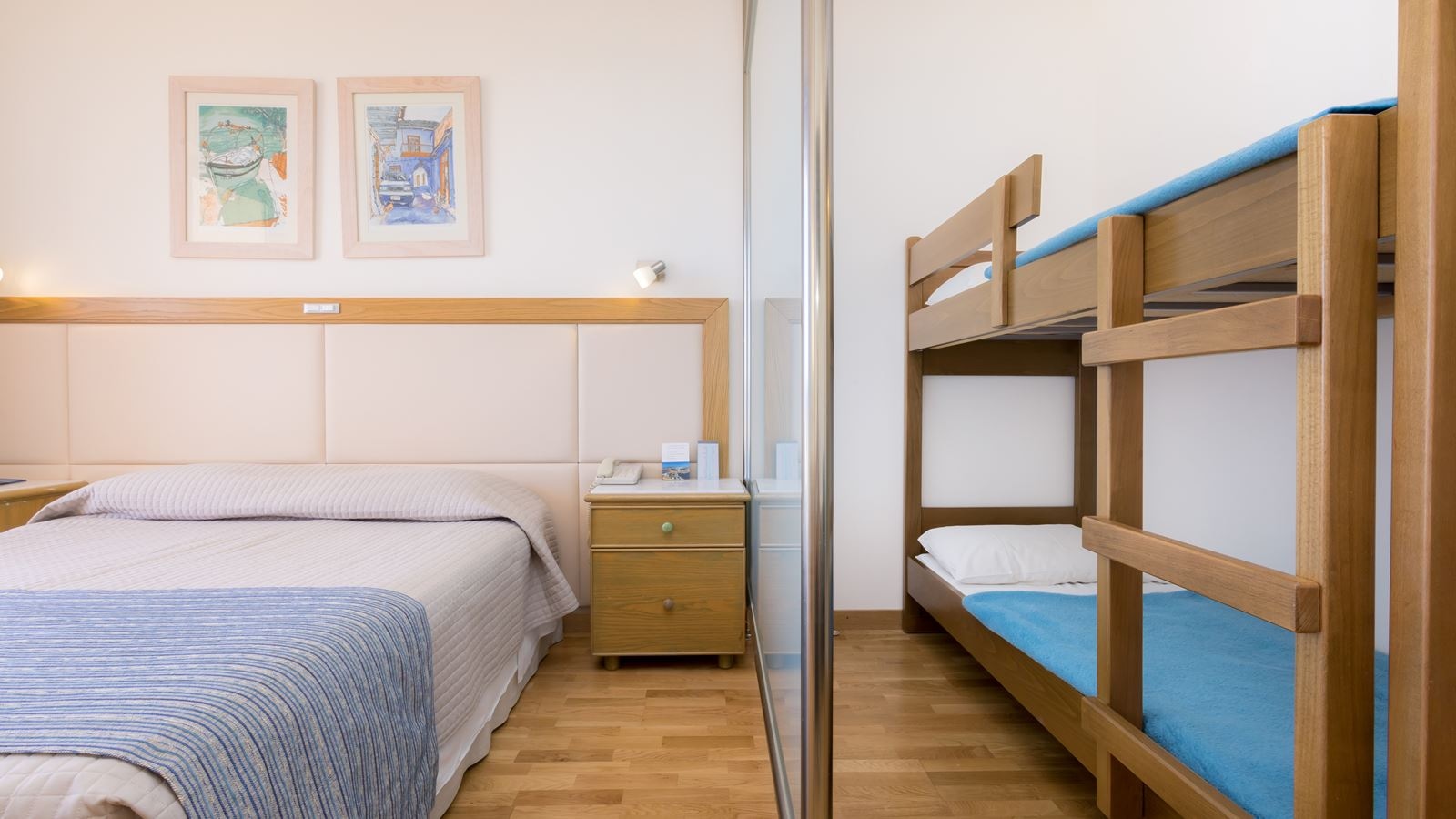 rooms-annex-superior-family-room--inland-view-balcony-