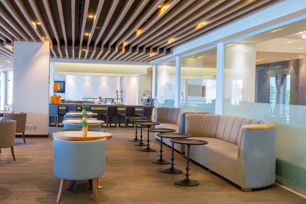 bars-aphrodite-lounge-bar