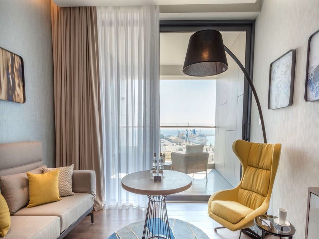 rooms-singleuse-premium-room-seaview-balcony-or-terrace