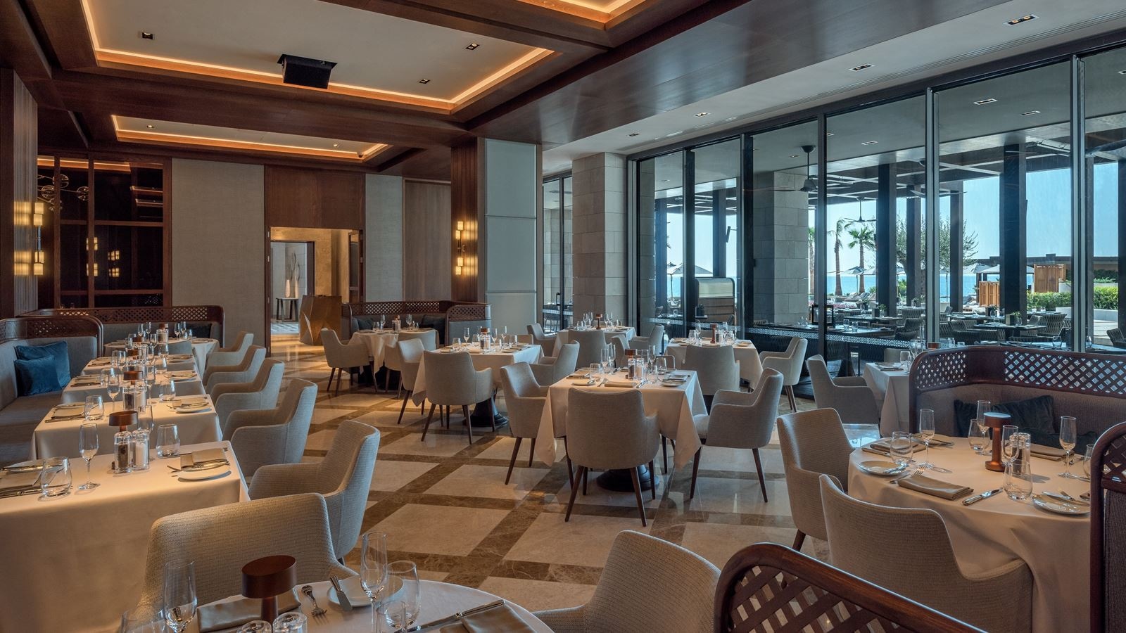 restaurants-the-dining-room