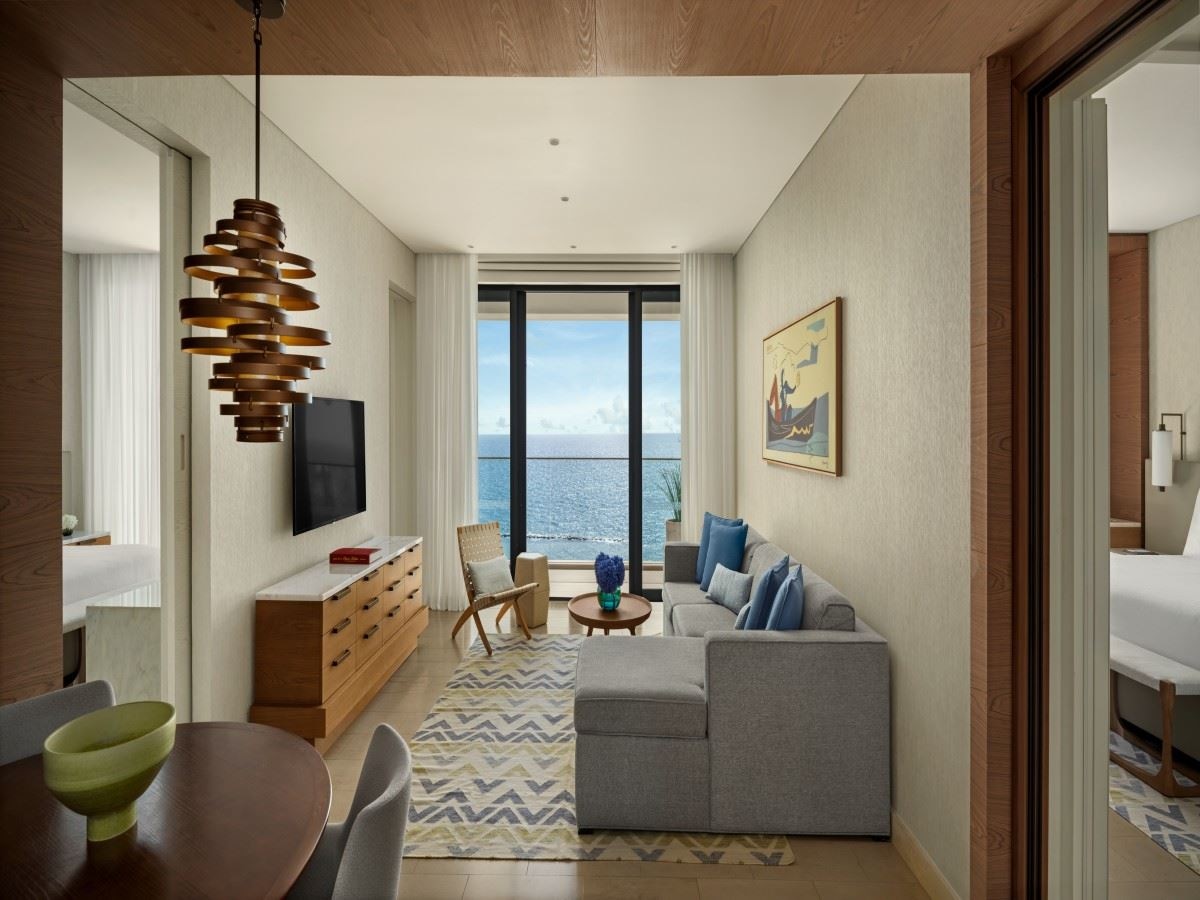 rooms-grand-deluxe-seaview-suite-2-bedrooms