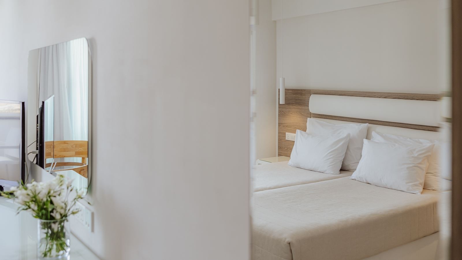 rooms-twin-deluxe-inland-view