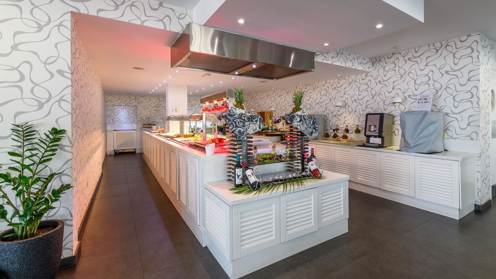 restaurants-restaurants