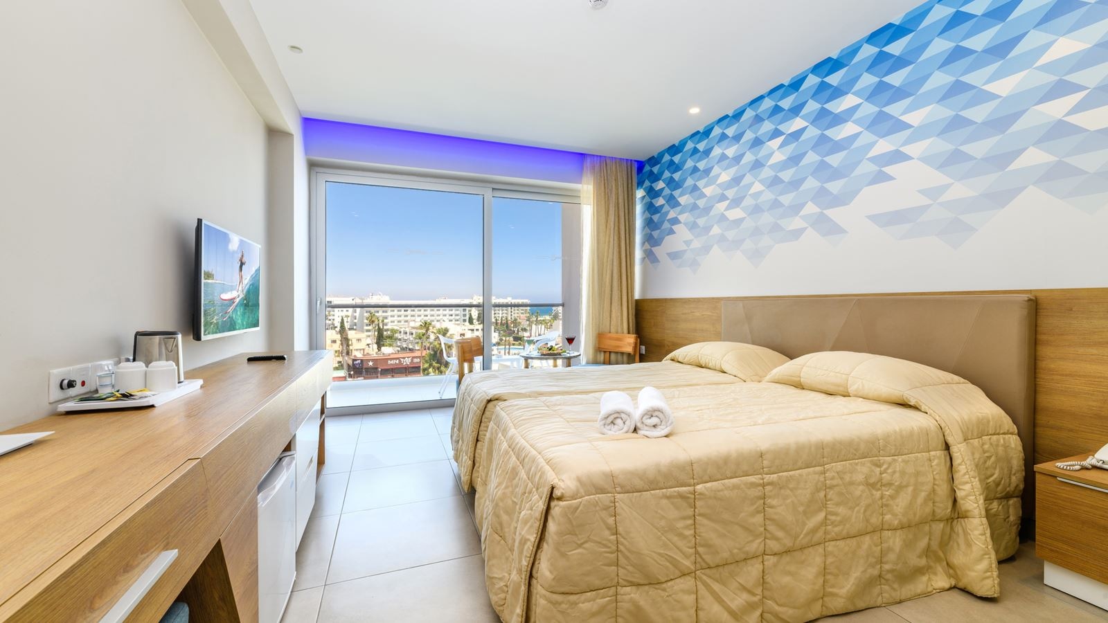 rooms-superior-room-seaview