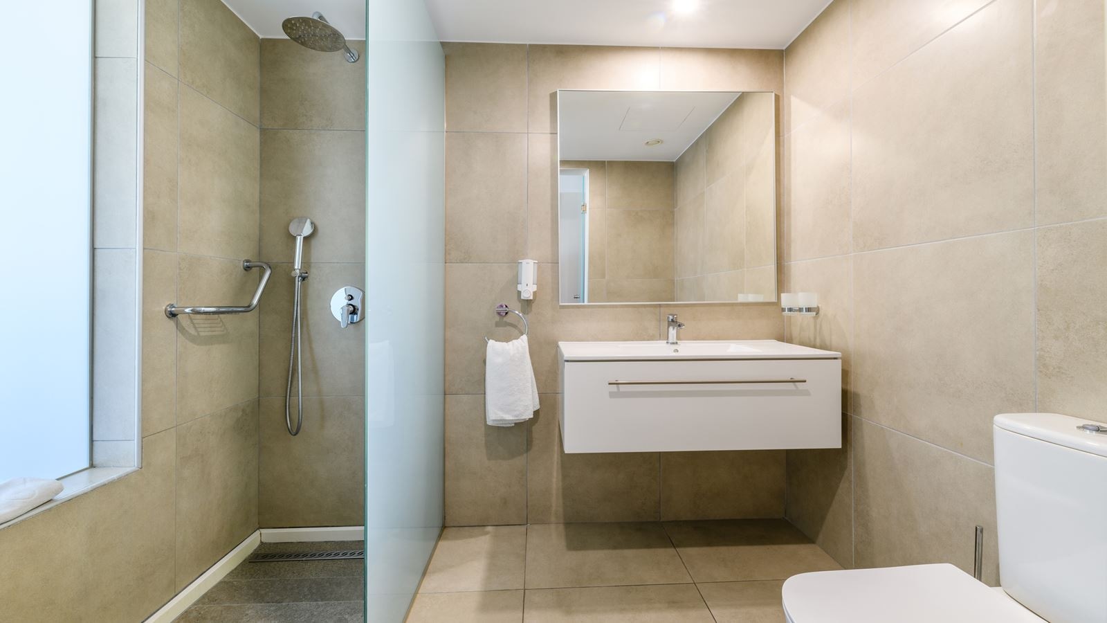 rooms-superior-room-seaview