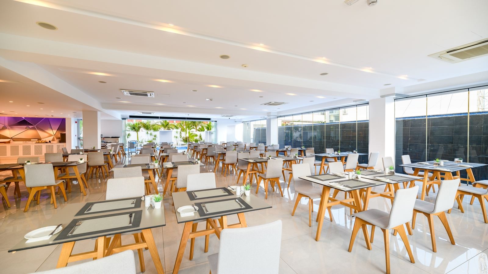 restaurants-main-restaurant