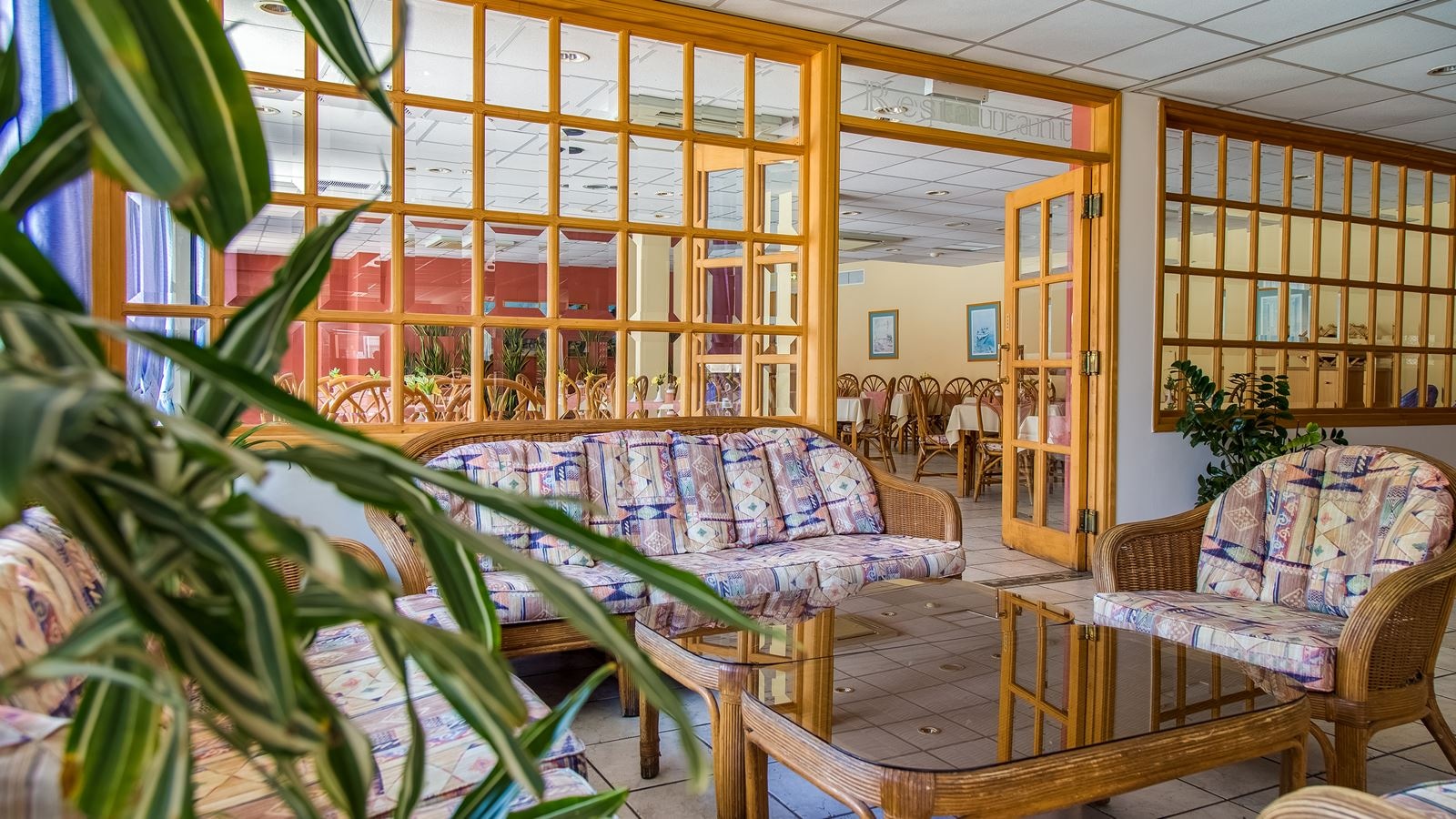 restaurants-restaurants